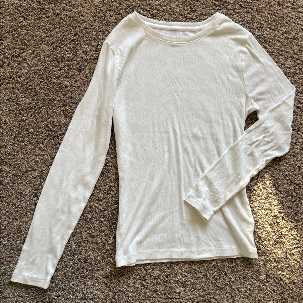 Classic Women's Long-Sleeve Crewneck Top - White